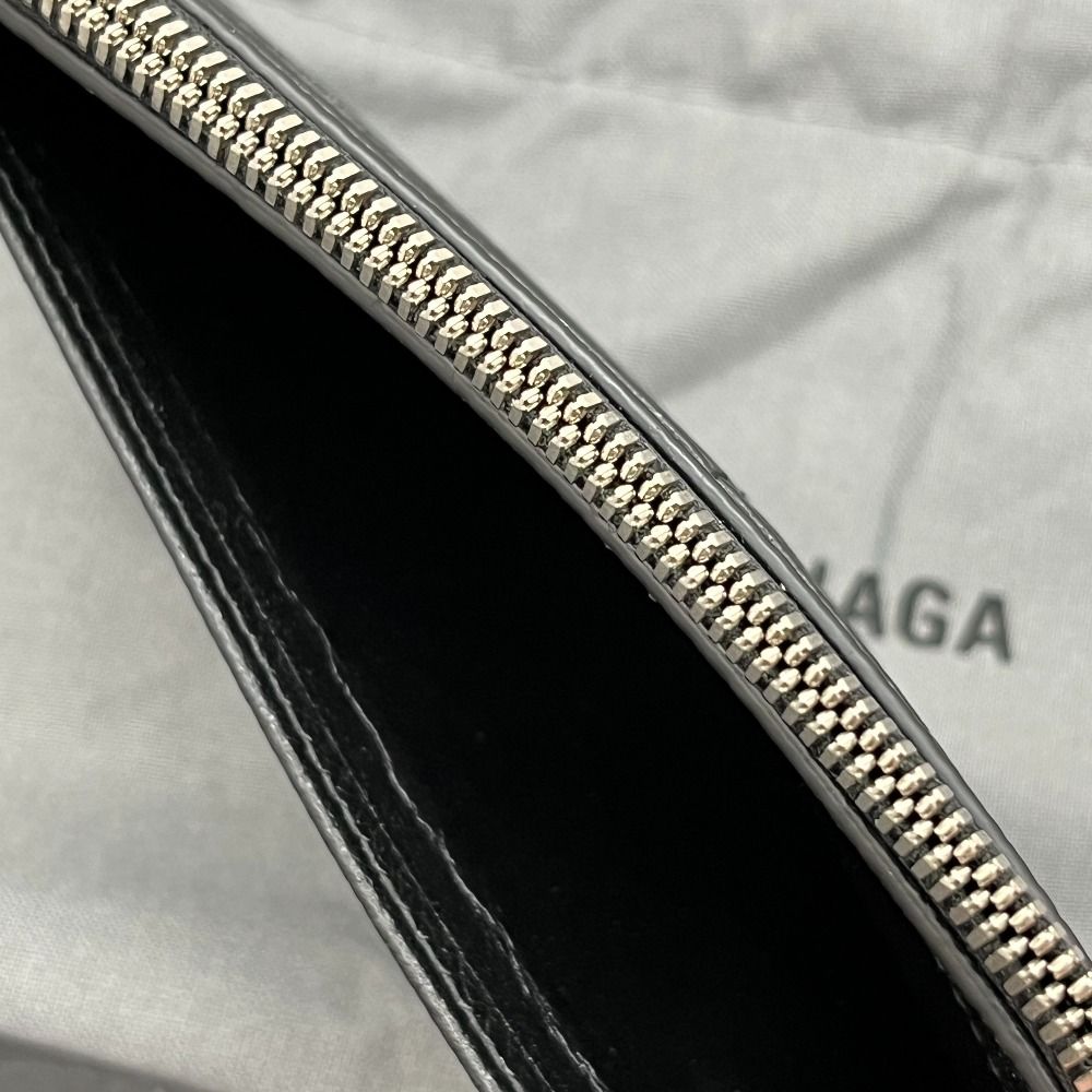 06w15843 箱付 BALENCIAGA キャッシュジップポーチ 640534 1IZI3 1090