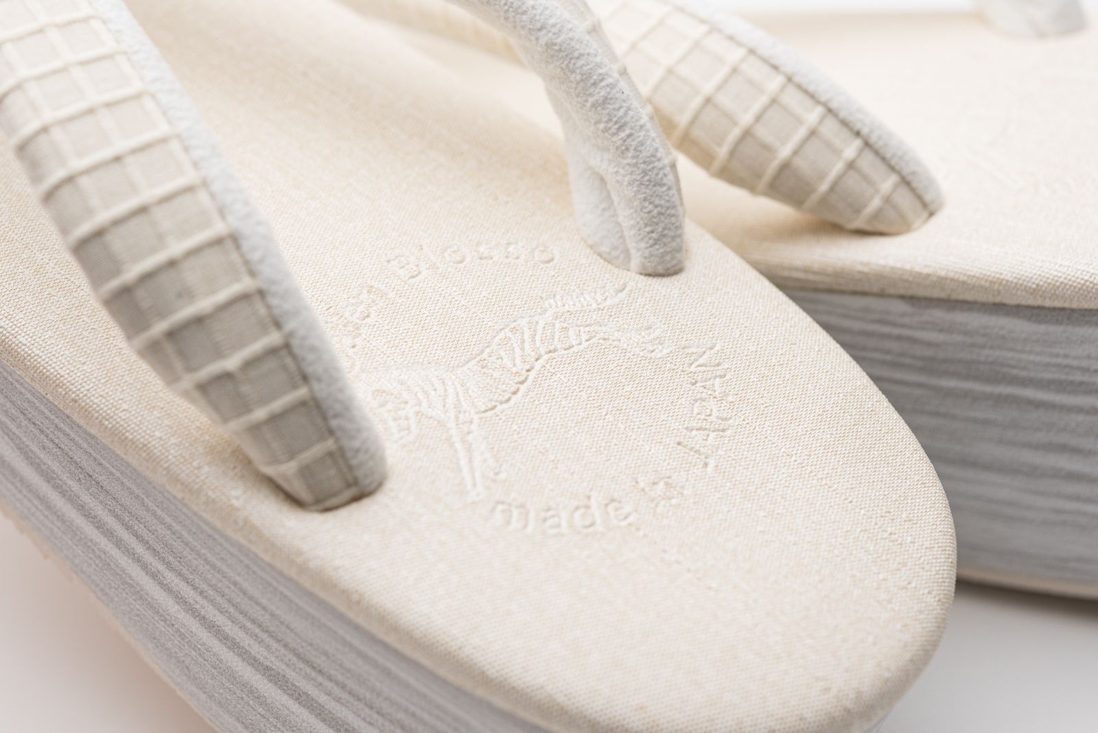  S カレンブロッソ アイボリー×格子 草履 和装履物