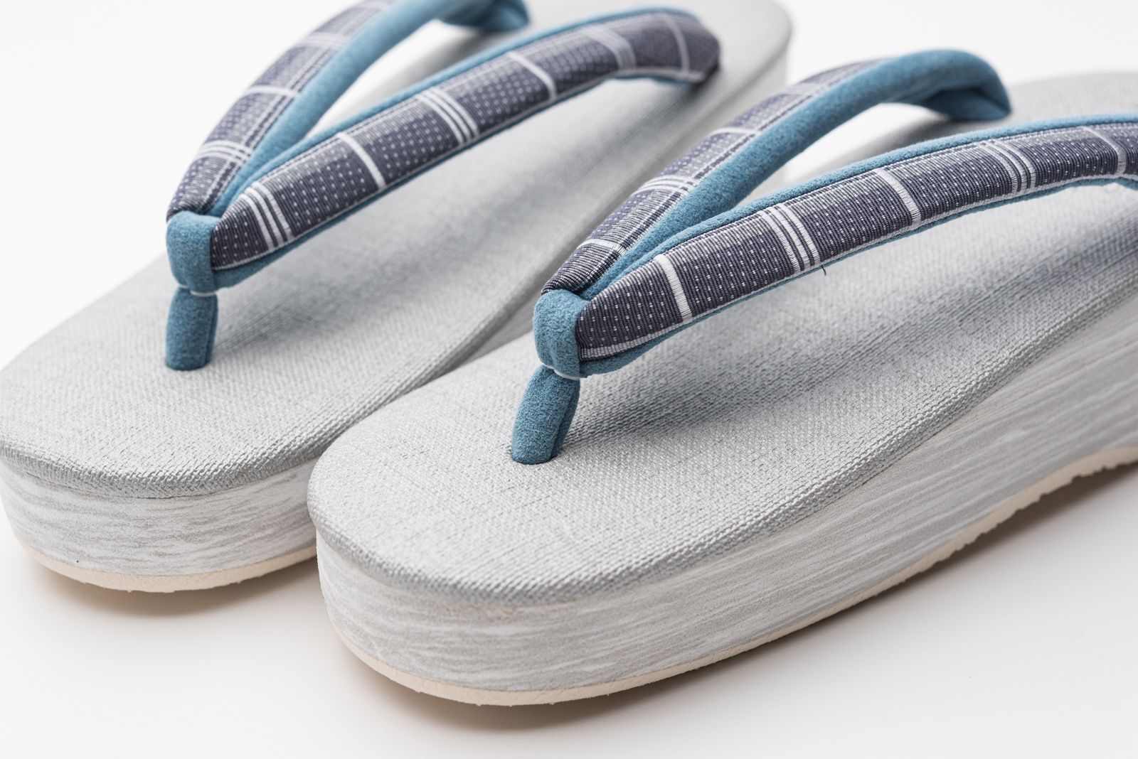 M カレンブロッソ 博多織 グレー×ドット格子