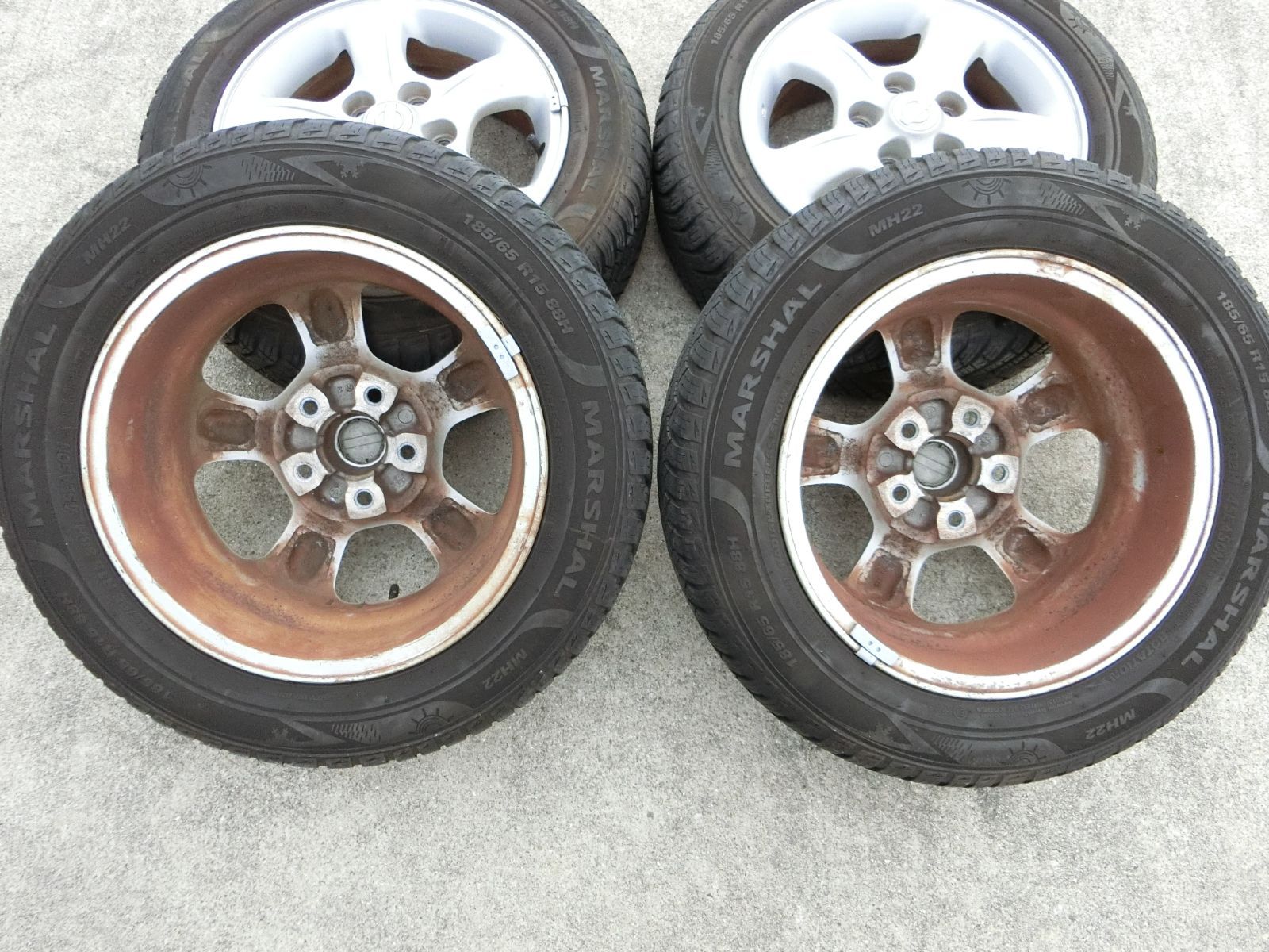  905 日産 15インチ アルミホイール 15 6 0 J 45 PCD 114 3 ハブ径 約66 mm 5穴 4本セット 185 65 R アベニール 外し 15インチ タイヤ ホイールセット