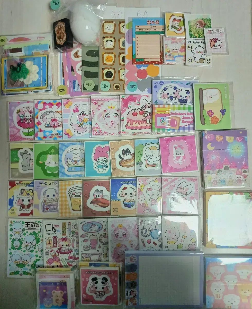 韓国雑貨 文房具 まとめ売り (在庫処分) - メルカリ