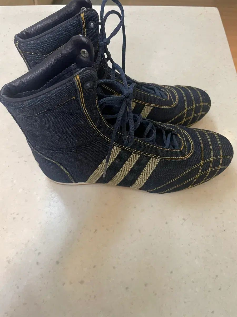 ボクシングシューズ