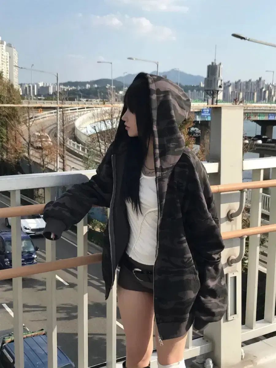  쿄이 カモフラ ミリタリー フードジップアップ パーカー トップス