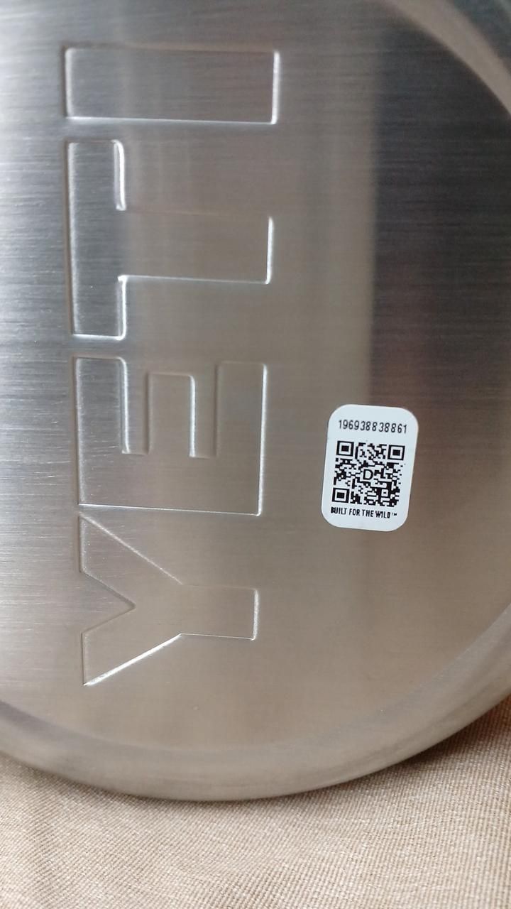  YETI ハーフガロンジャグ Half Gallon Jug 水筒 水筒 ジャグ タンク