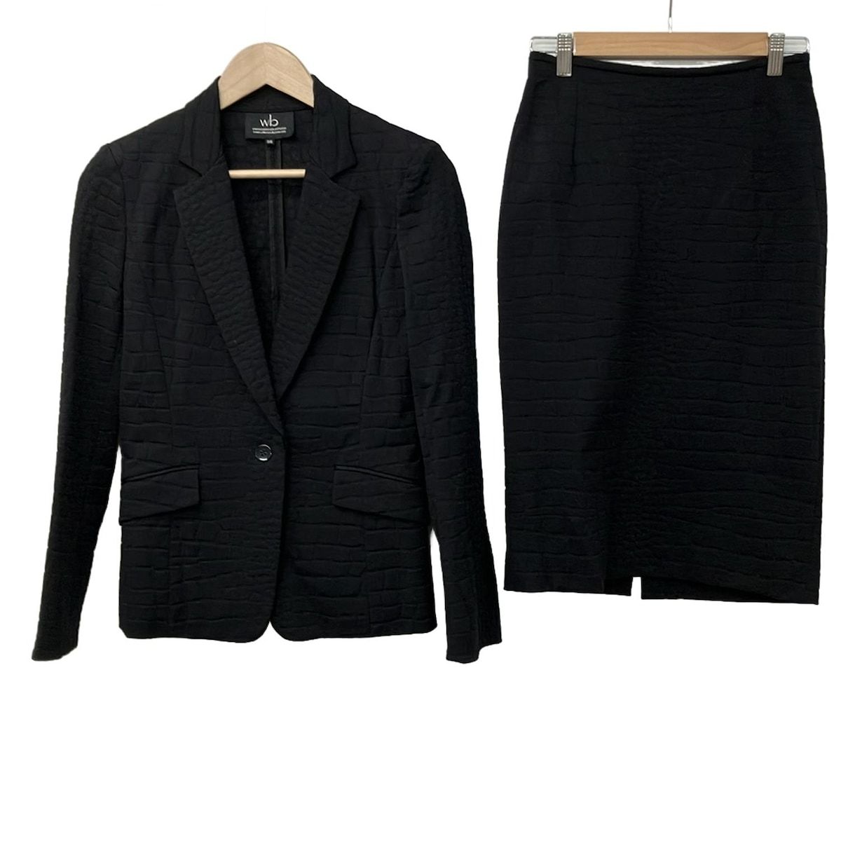 wb ダブリュービー スカートスーツ レディース - 黒 肩パッド