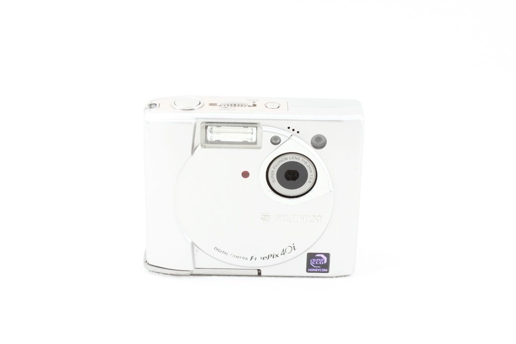 ジャンク FUJIFILM フジフィルム FinePix 40i 240万画素 デジカメ