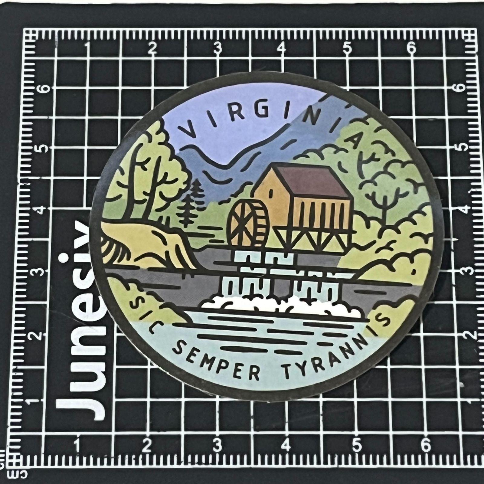  上海限定 急須＆コップ（全新・袋付き・ステッカー・メダル付き） 海上自衛隊創設70周年記念マグカップ