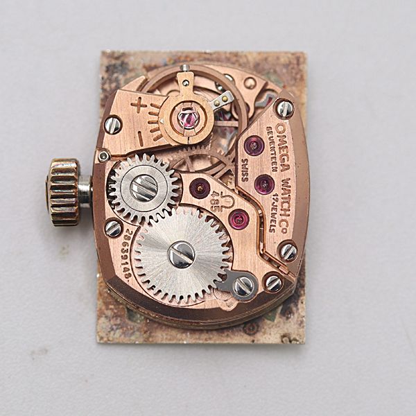 オメガ デビル ムーブメント Cal.485 手巻 シルバー文字盤 レディース