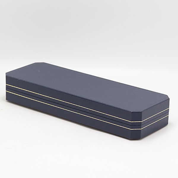 良品 ショパール 空箱 ネイビーカラー 腕時計用 メンズ/レディース