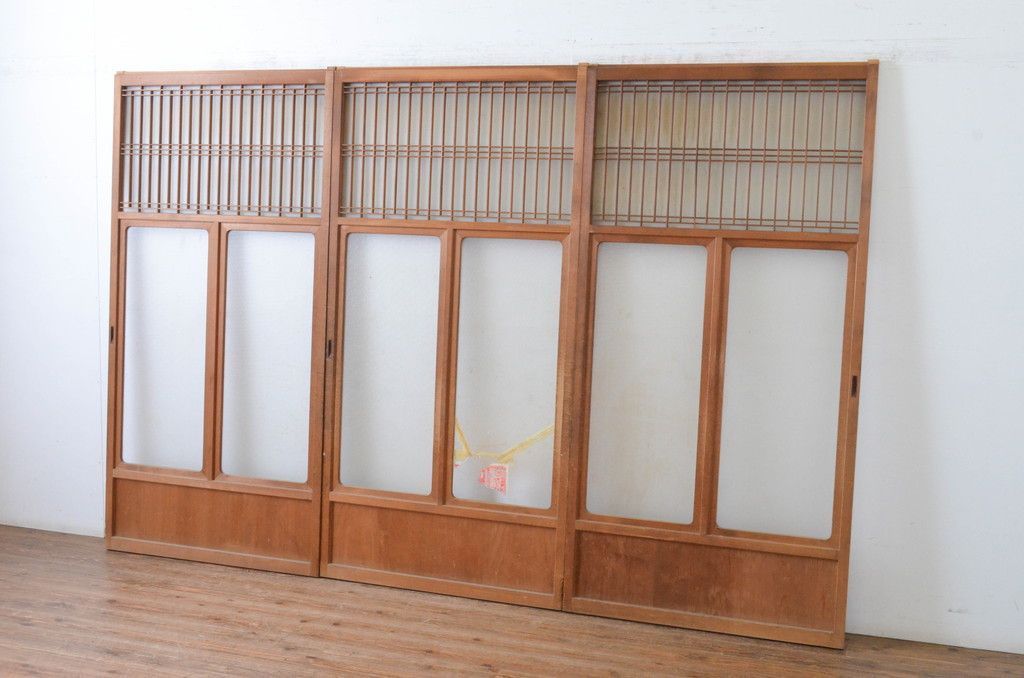 現状販売 ガラス戸 セット アンティーク建具 組子格子 引き戸 建具 4～7営業日前後で発送 修理加工希望の方3ヶ月程で発送 R-065069