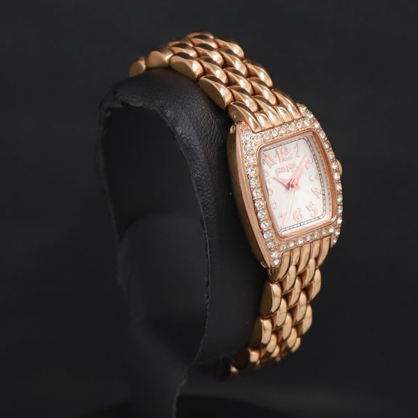 QZ 石付 フォリフォリ WF5R142BP シルバ―文字盤 レディース腕時計