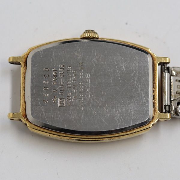 セイコー アベニュー 8E38-5010 QZ アイボリー文字盤 メンズ腕時計 KRH