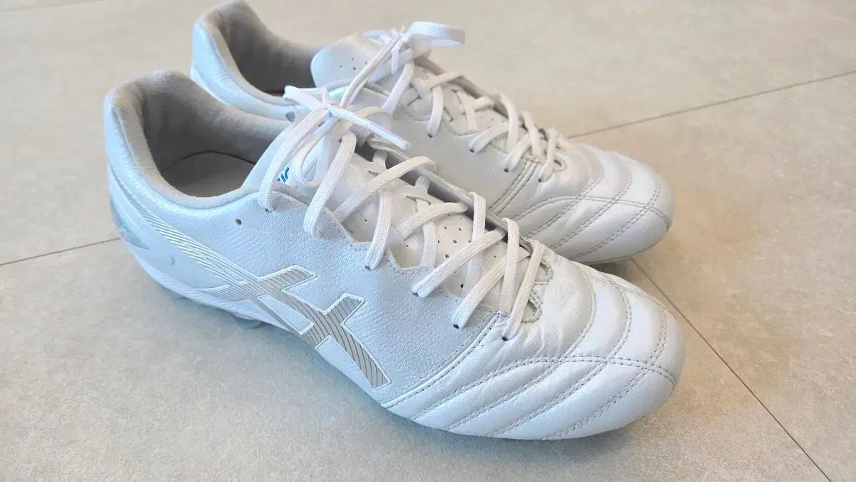 アシックス DS LIGHT AG 255 mm サッカーシューズ フットサルシューズ