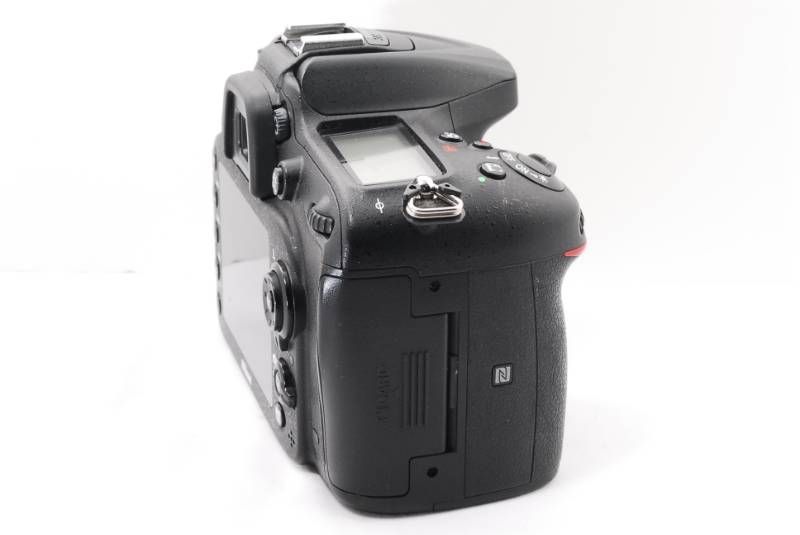 美品 Nikon D7200 一眼レフ スマホ転送機能搭載 ニコン 334k3900