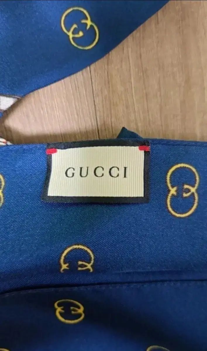  グッチ バンド スカーフ コンディション バンダナ スカーフ 小物