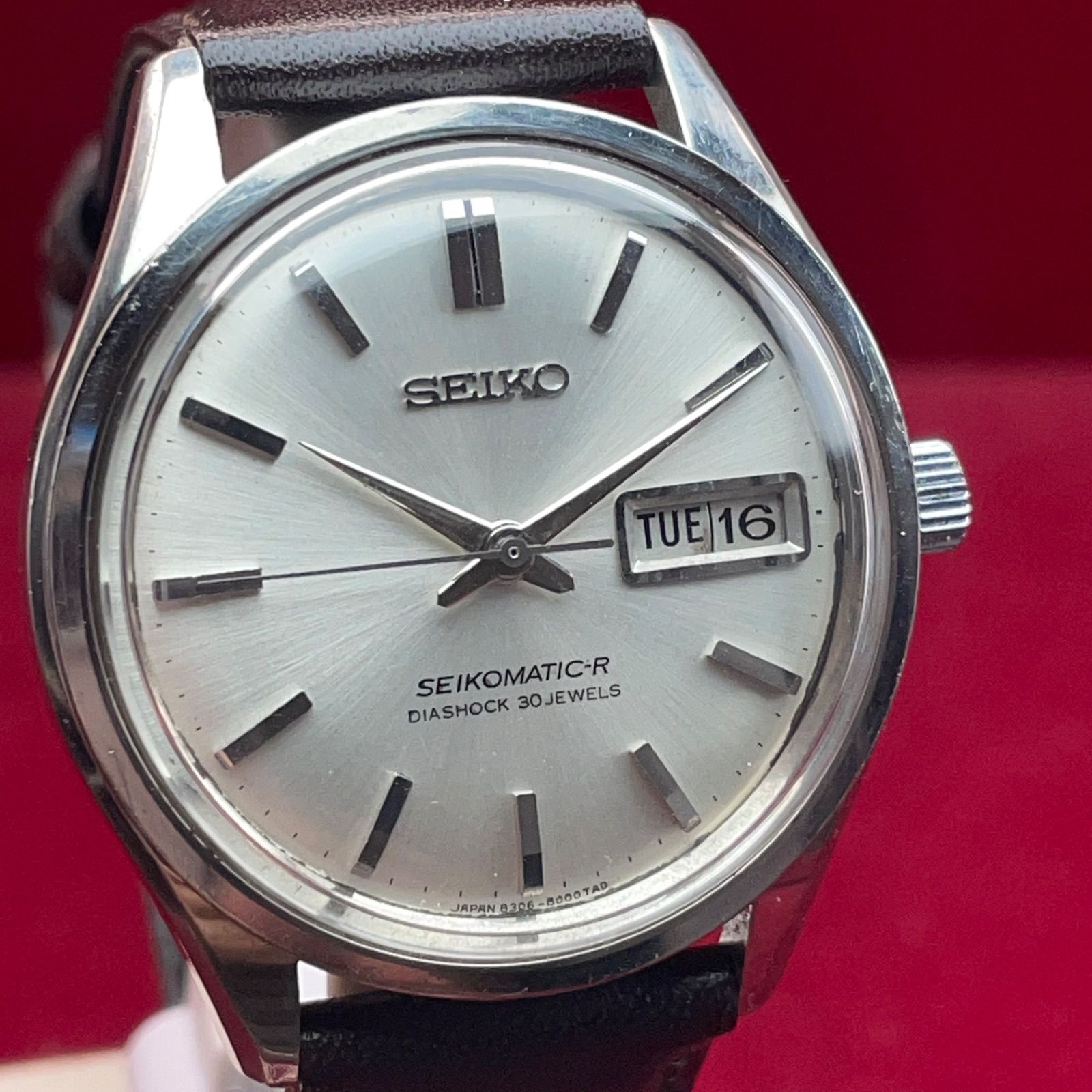  SEIKO セイコーマチックR 30石 自動巻 裏蓋イルカ 1965年製 ヴィンテージ アンティーク セイコー 稼動品 デイデイト 腕時計 チノパン 自動巻き時計 腕時計(アナログ)