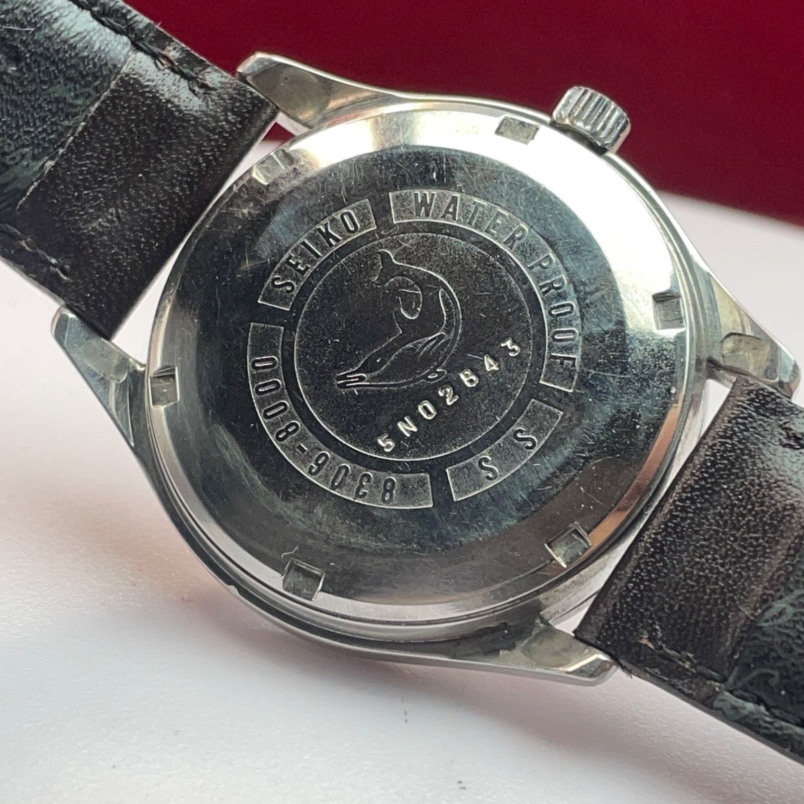 自動巻 裏蓋イルカ