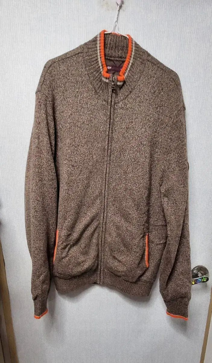 ジョイ 防風 ニット キルティング ブラウン ジャケット 110