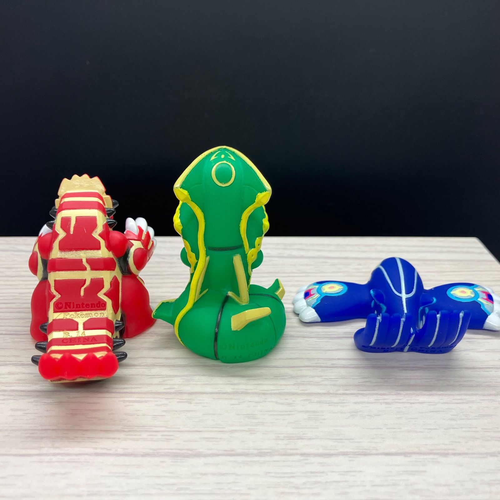 ポケモン 指人形 ゲンシグラードン メガレックウザ ゲンシカイオーガ