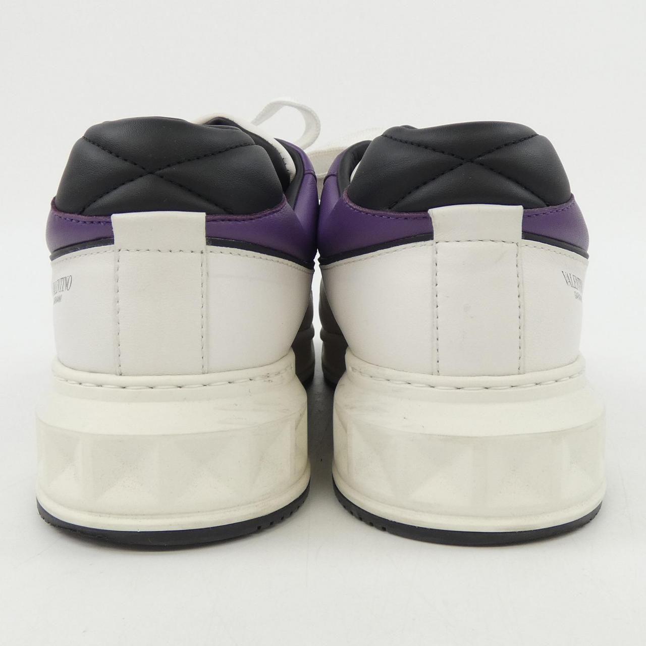 ヴァレンティノガラヴァーニ VALENTINO GARAVANI LSXE71Y2 スニーカー