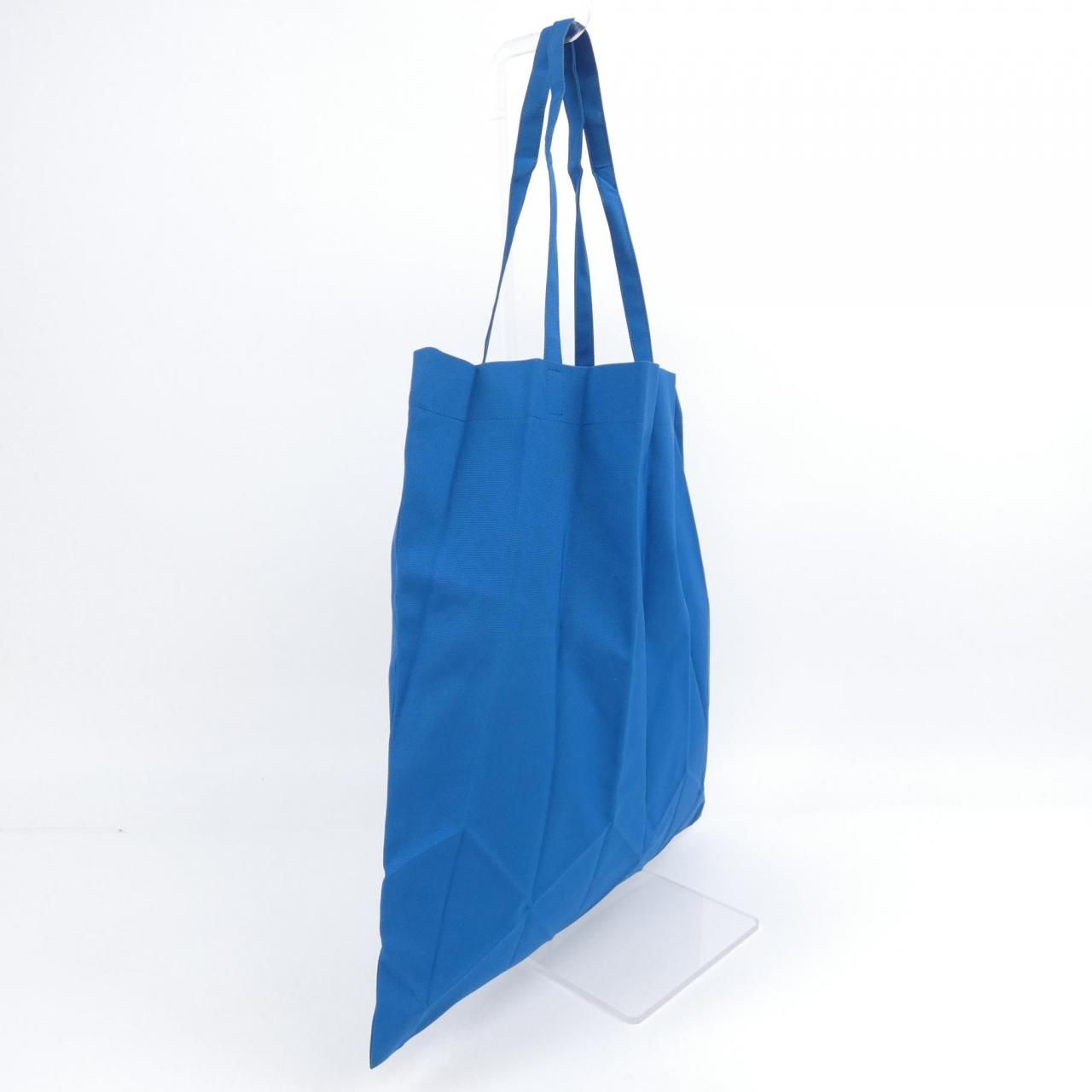 ミーイッセイミヤケ me ISSEY MIYAKE MI11AG821 BAG 中古・古着通販 