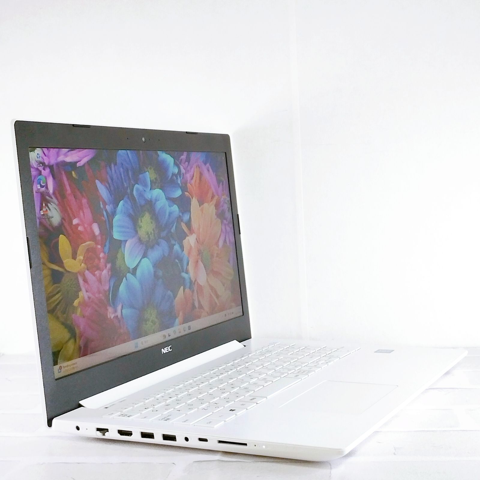 NEC/ノートPC/LaVie/Webカメラ/750GB/Windows11 LaVie WEBカメラ/中古/15.6型/ノートPC/Win11/爆速新品SSD512GB/8GB