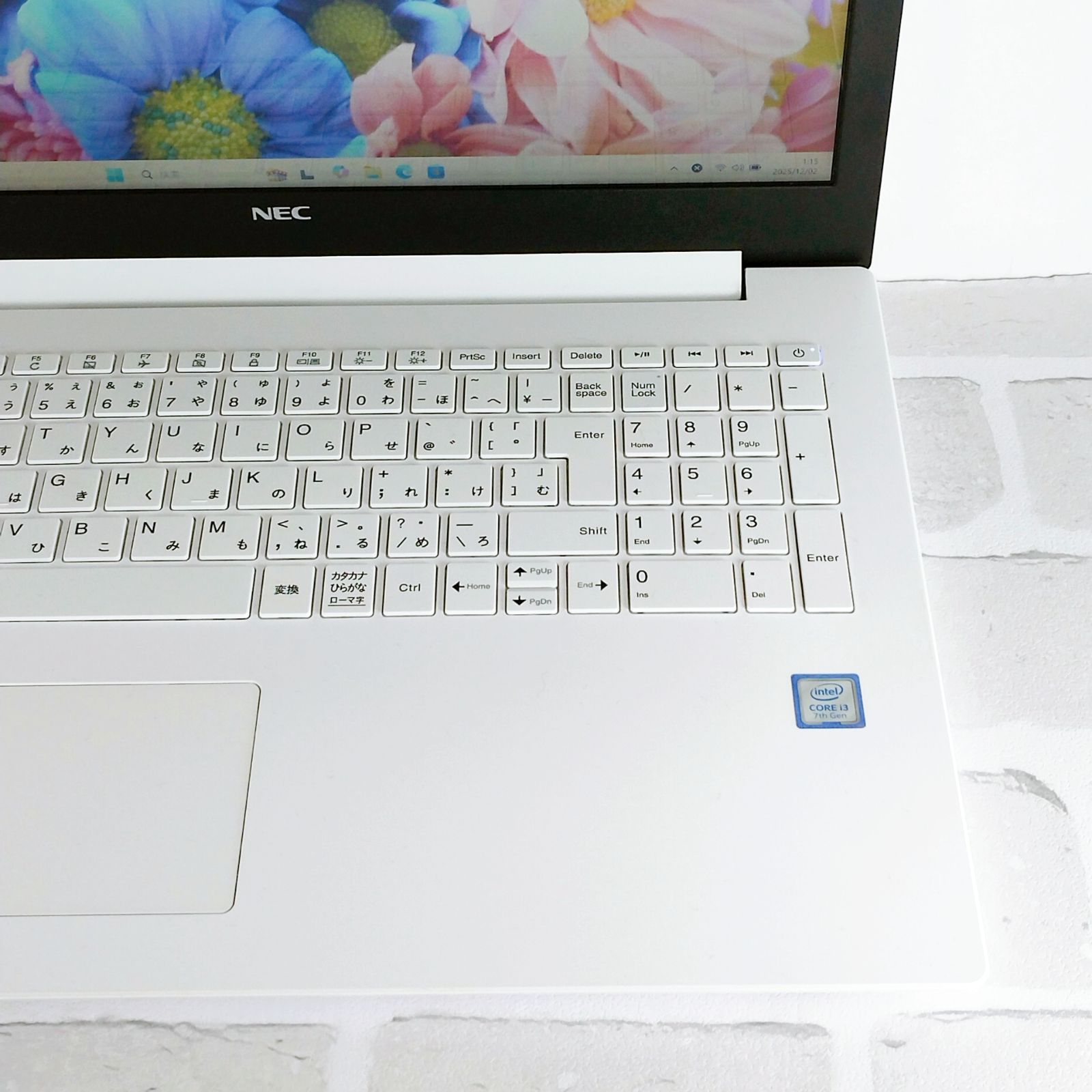 たっぷり1TB 薄型 NEC Lavie 最新Windows11 ノートパソコン カメラ付き