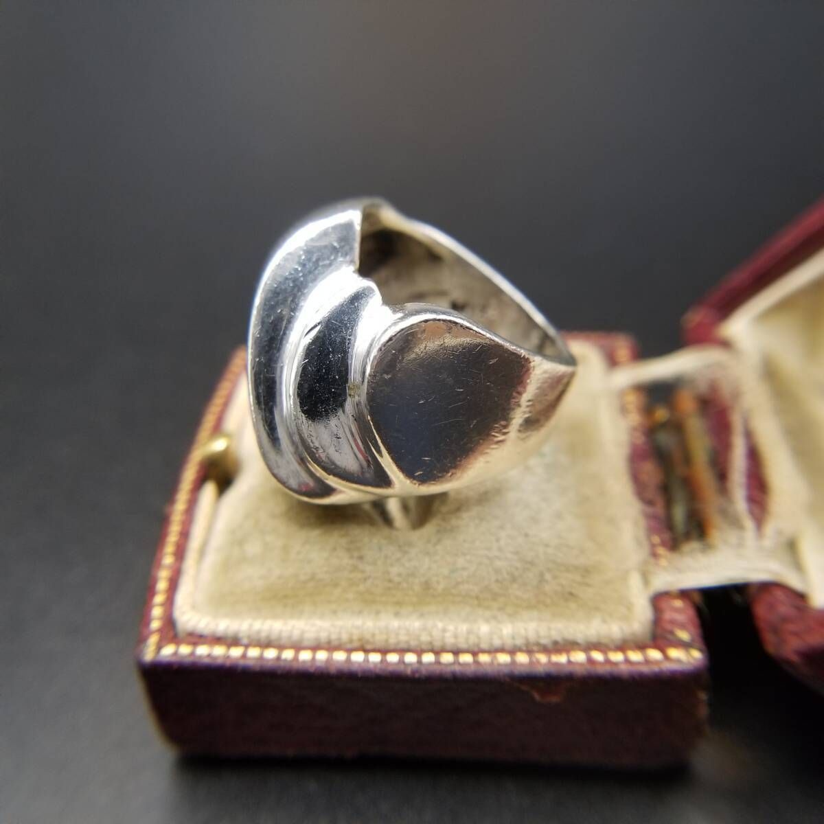 ヴィンテージ メキシコ製 シルバー925 幅広 重厚 編み込み デザインリング メキシコ 925 シルバー ジグザグ モダン スタイリッシュ ヴィンテージ