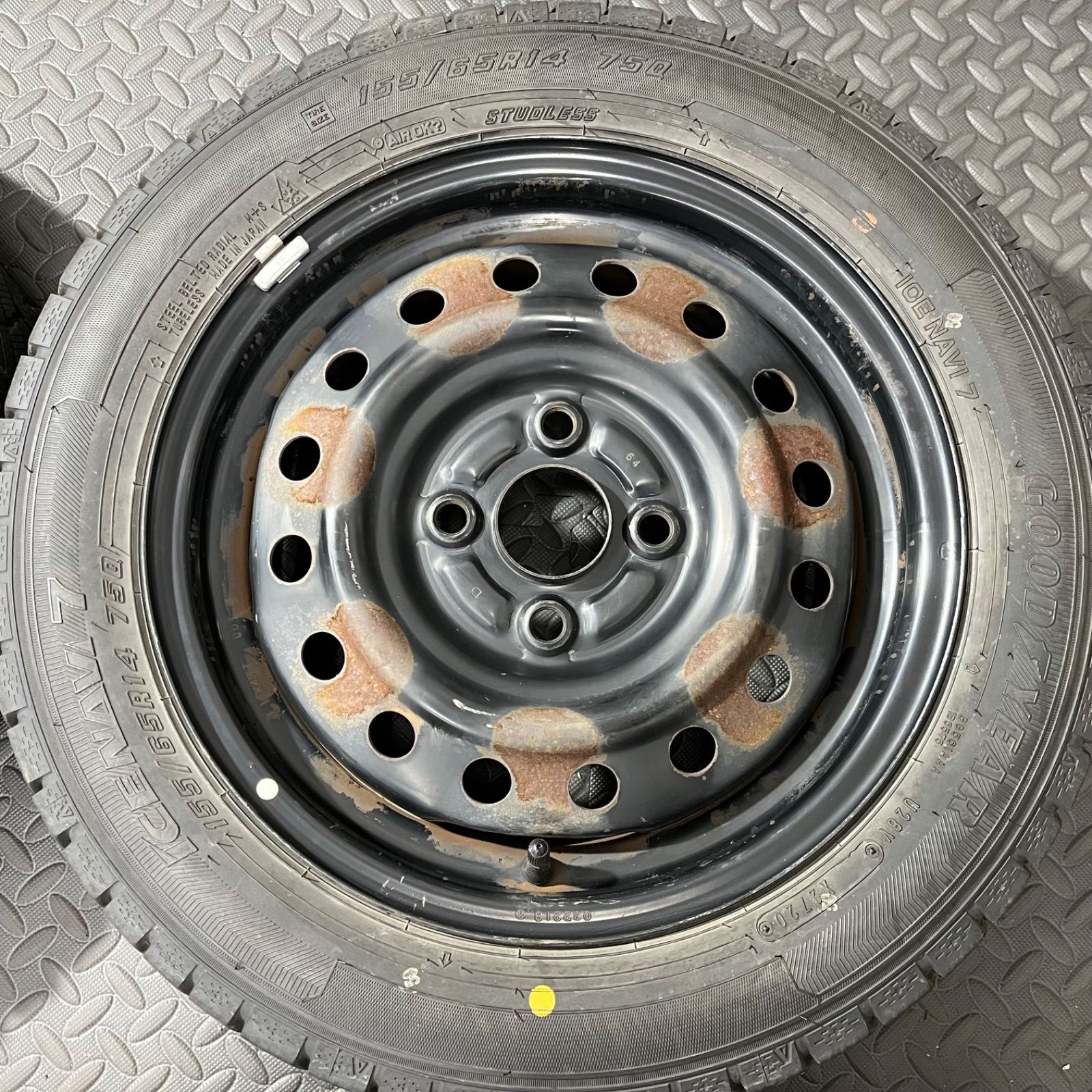 グッドイヤー アイスナビ7