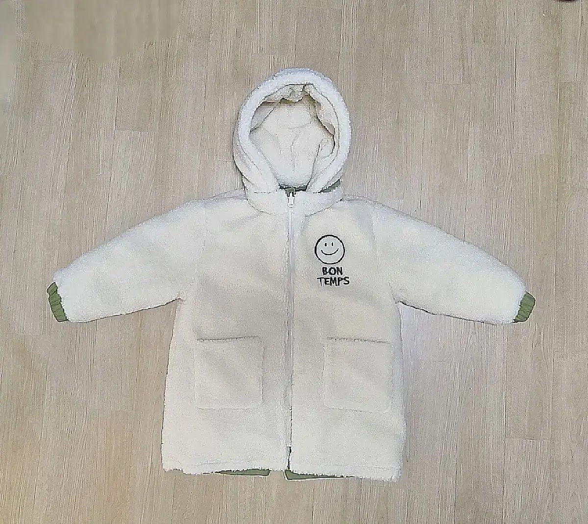 ミリバン リバーシブル フリース ダウン アウター 140 6-7 Y