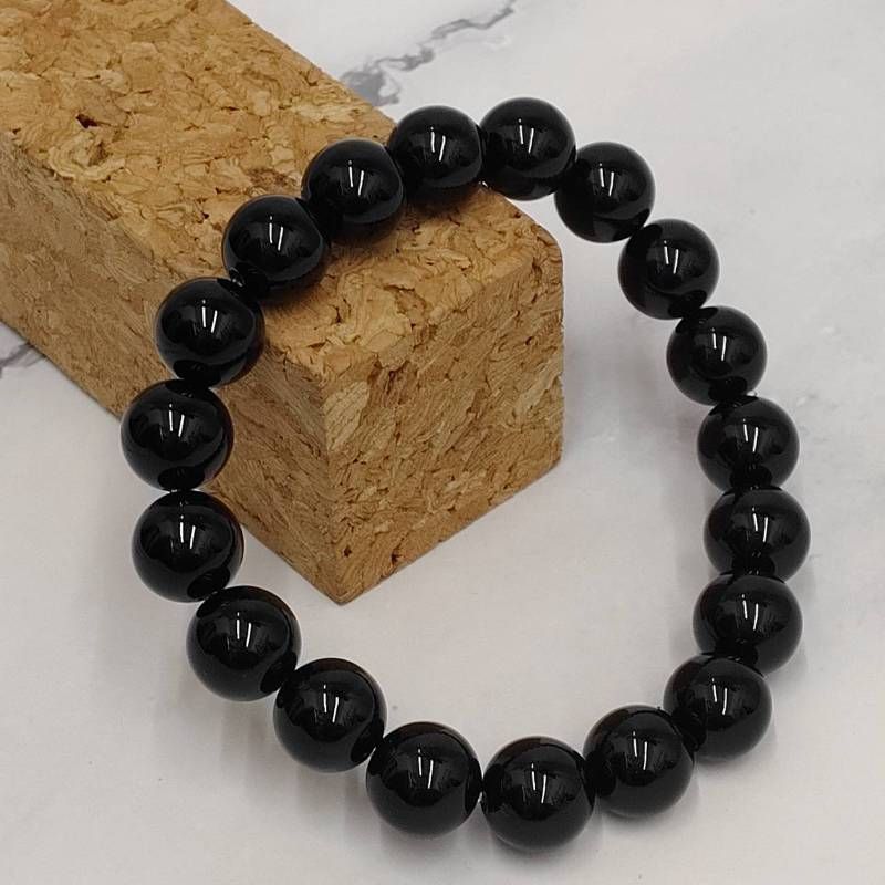 135：【魔除けの王道】ブラックオニキス10mmブレスレット 16cm 強力