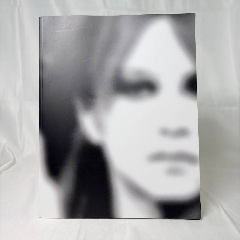 B635 hide アートブック 1964-1998 パンフレット - メルカリ