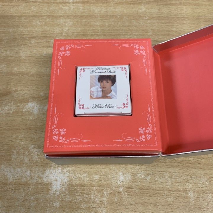 △01)【1点限り!】松田聖子/Premium Diamond Bible/CD5枚/オルゴール