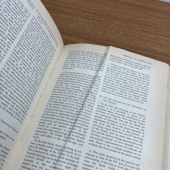 △01)【1点限り!】Sacramentum Mundi/An Encyclopedia of Theology