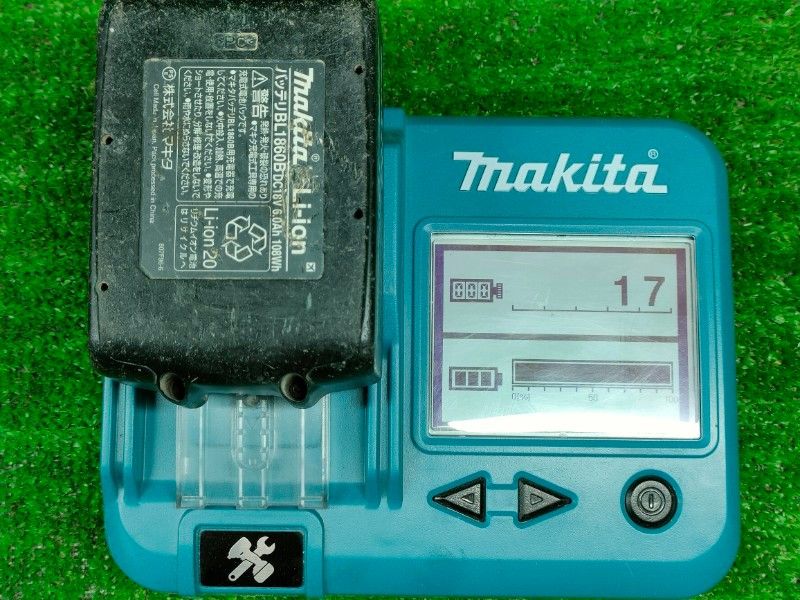  ◎マキタMakita イエロー 18 V 6 Ahバッテリ 充電器 ケース付 内部オーバーホール済み 充電17回と23回 電動インパクトドライバー ドリル ドライバー レンチ