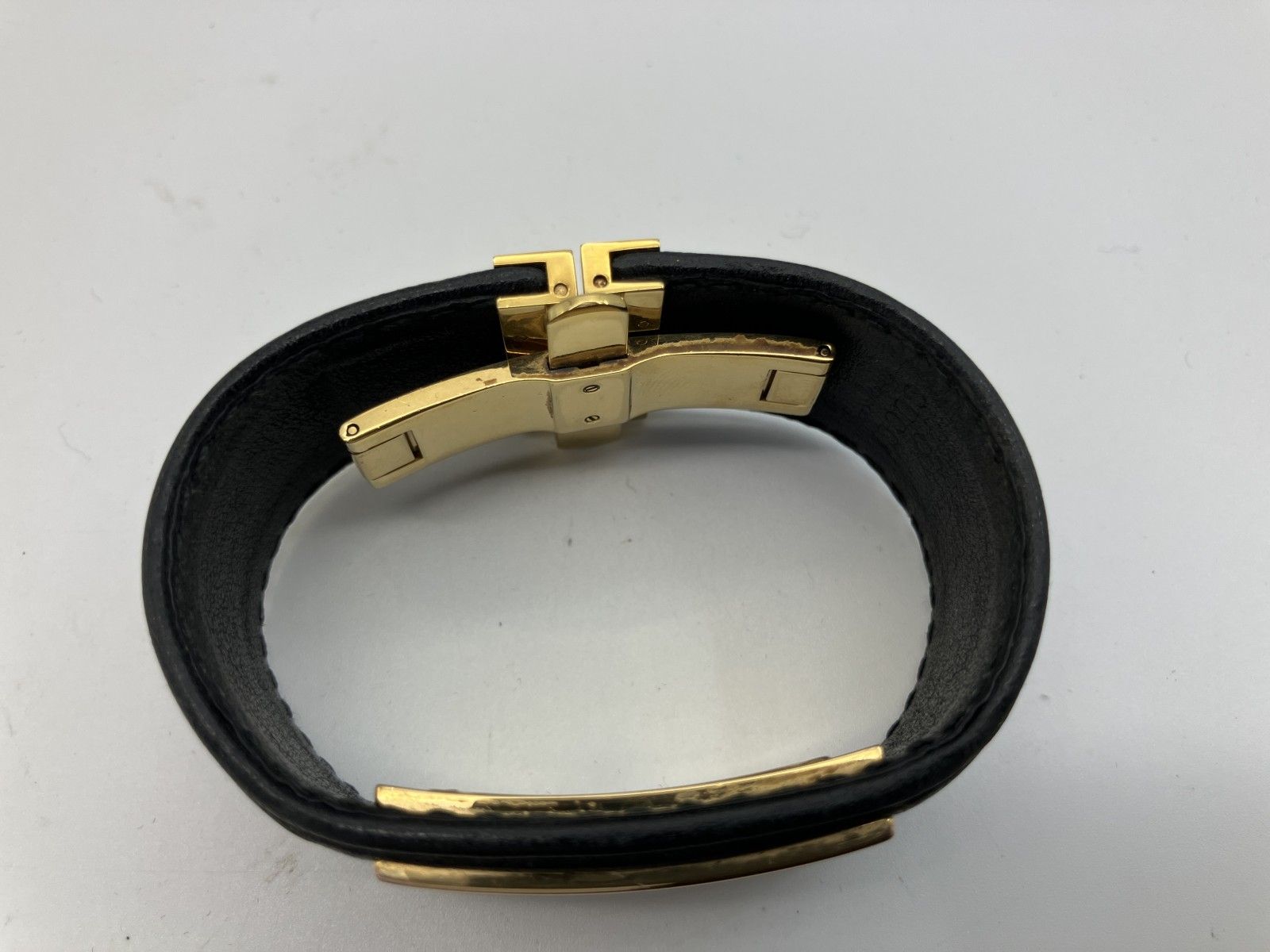 GUCCI グッチ 7800S バングルウォッチ 黒文字盤 GP×革 クォーツ