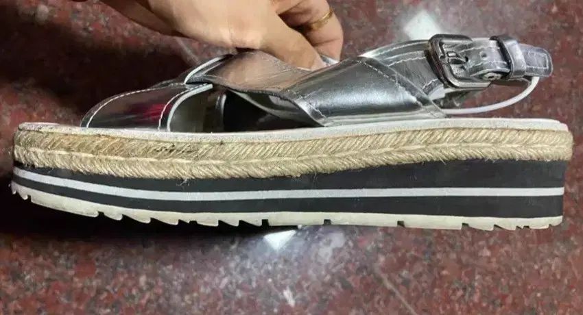 PRADA プラダ シルバー サンダル レディース 37 38 正規品 - メルカリ