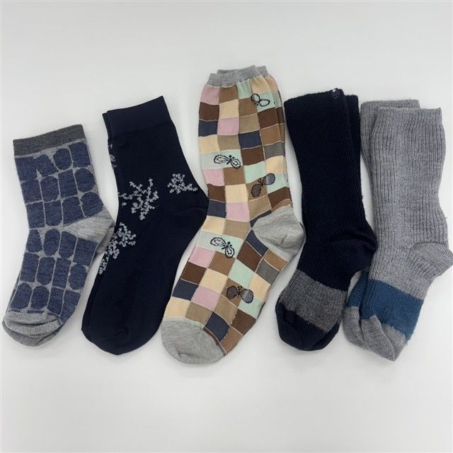 ほんの少しですがお値下げミナペルホネンソックスセット ほんの少しですがお値下げミナペルホネンソックスセット ほんの少し