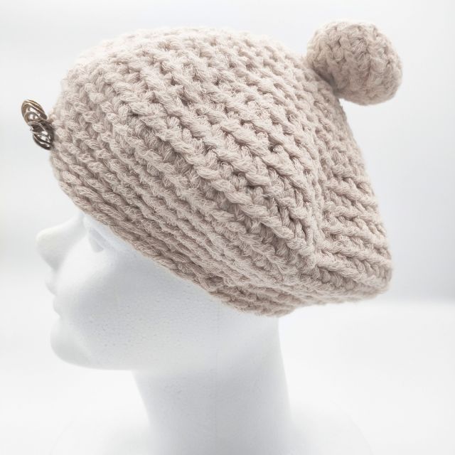 mina perhonen/hitomi shinoyama ブローチ付き ベレー帽 ニット帽 帽子