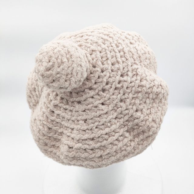 mina perhonen/hitomi shinoyama ブローチ付き ベレー帽 ニット帽 帽子