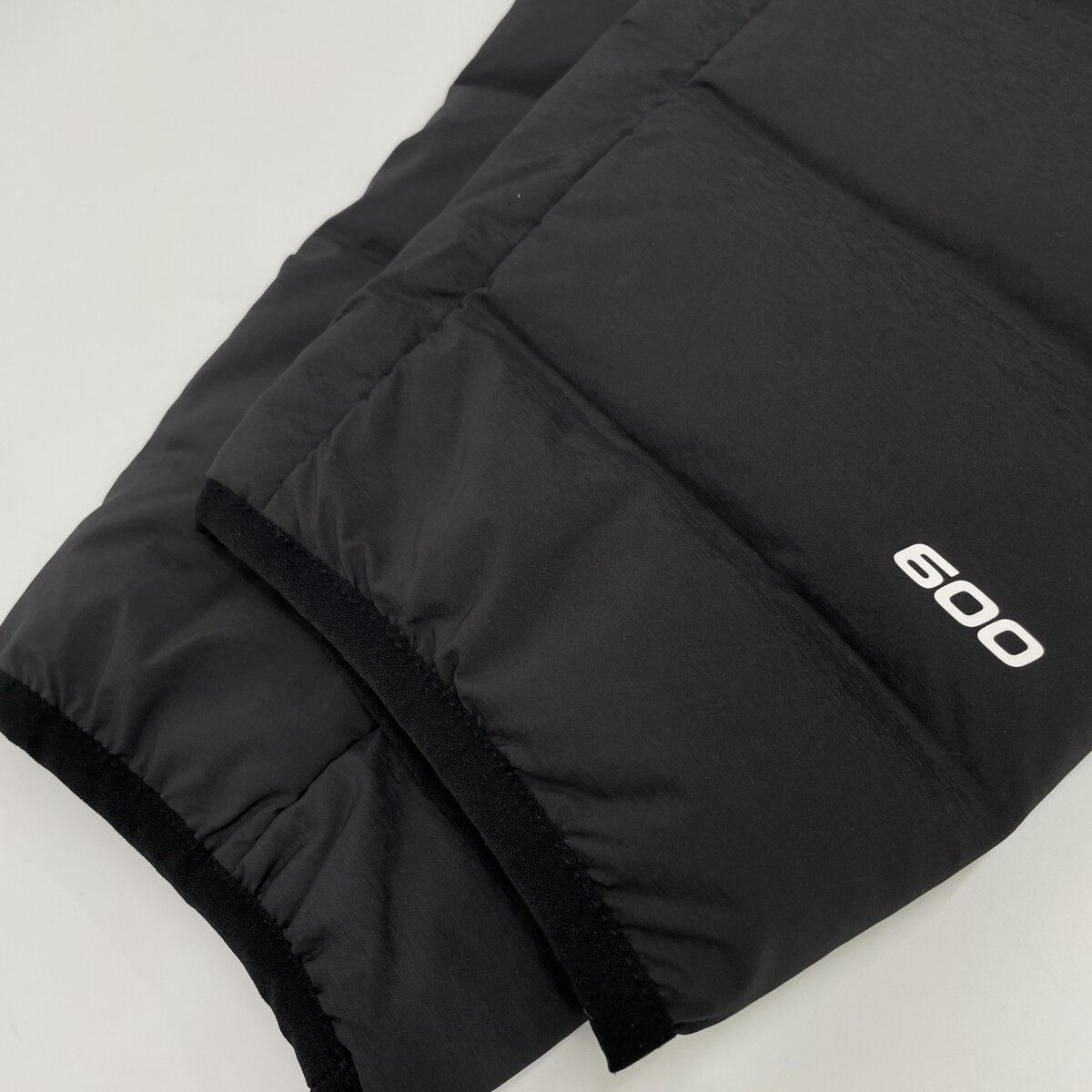 THE NORTH FACE ノースフェイス ﾌﾞﾗｯｸ NF0A7UJF べﾘﾋﾞｭｰｽﾄﾚｯﾁﾀﾞｳﾝ XL