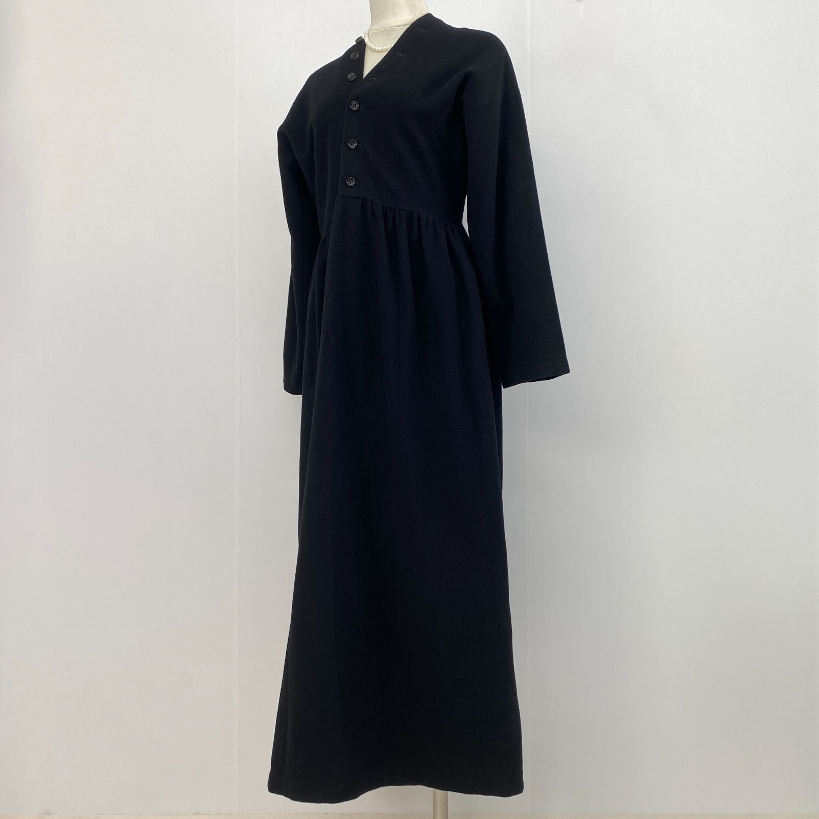 トリココムデギャルソン ロングワンピース 変形 マキシ丈 Aライン 黒 トリココムデギャルソン ロングワンピース 変形 マキシ丈 Aライン 黒