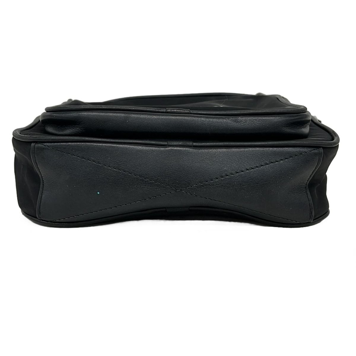  Burberry バーバリー ショルダーバッグ - 黒×白 ショルダーバッグ ショルダーバッグ