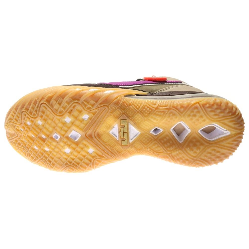 NIKE (ナイキ) ×ATMOS LEBRON 18 LOW NRG VIOTECH CW3153-200 アトモス