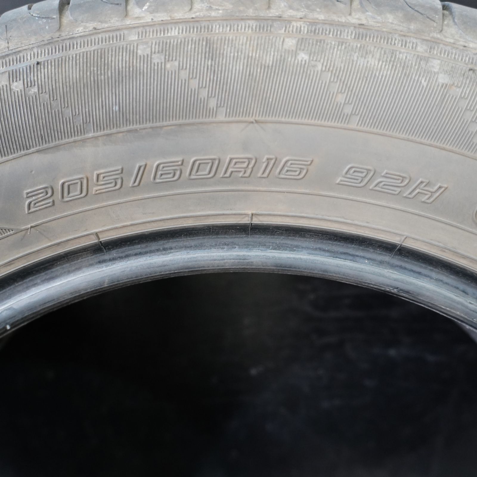 25年製 バリ山 ダンロップ エナセーブ EC204 205/60R16 4本 ノア 