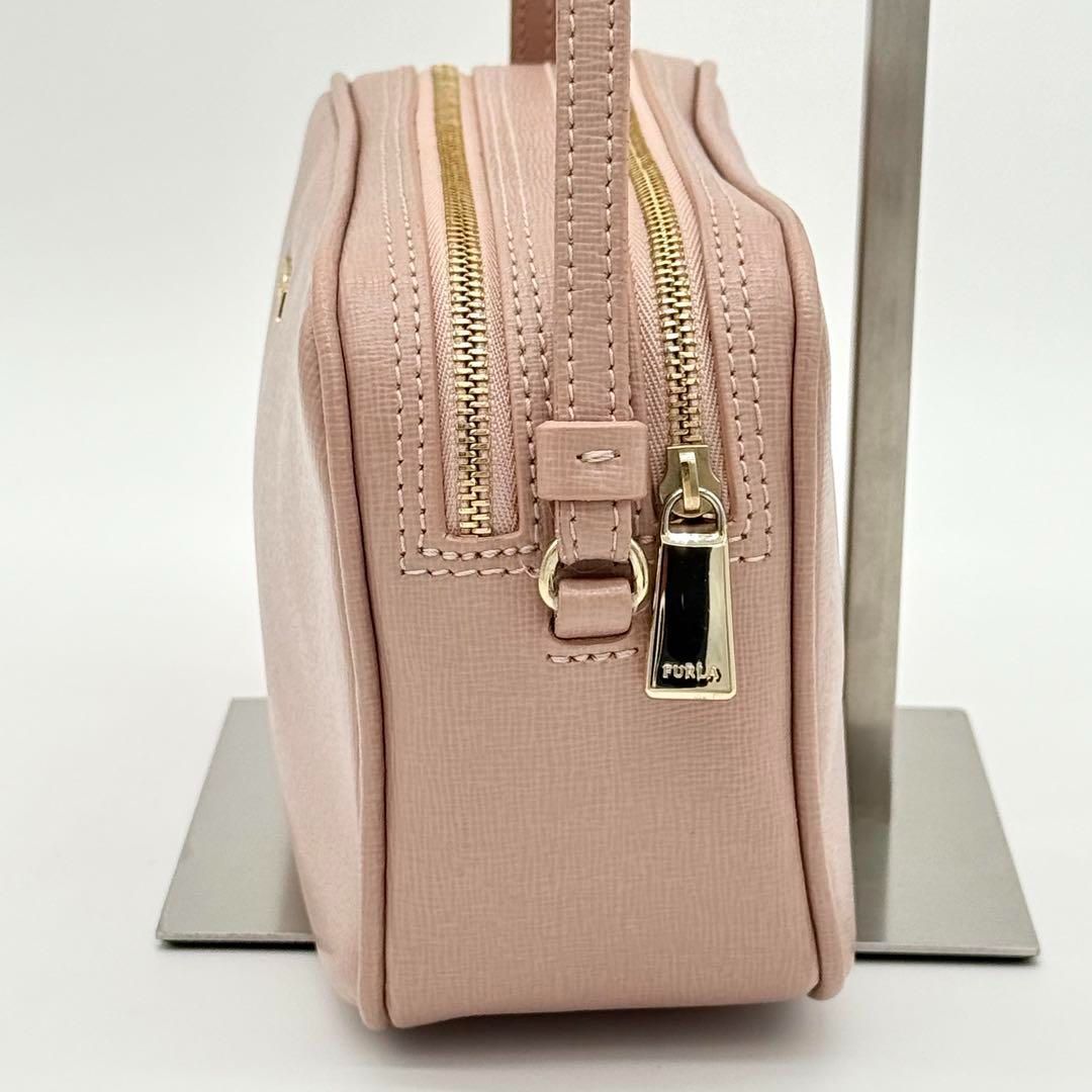 【極美品】FURLA LILLI ショルダーバッグ 斜めがけ レザー ピンク フルラ(Furla)フルラ LILLI XL リリー ショルダーバッグ バッグ