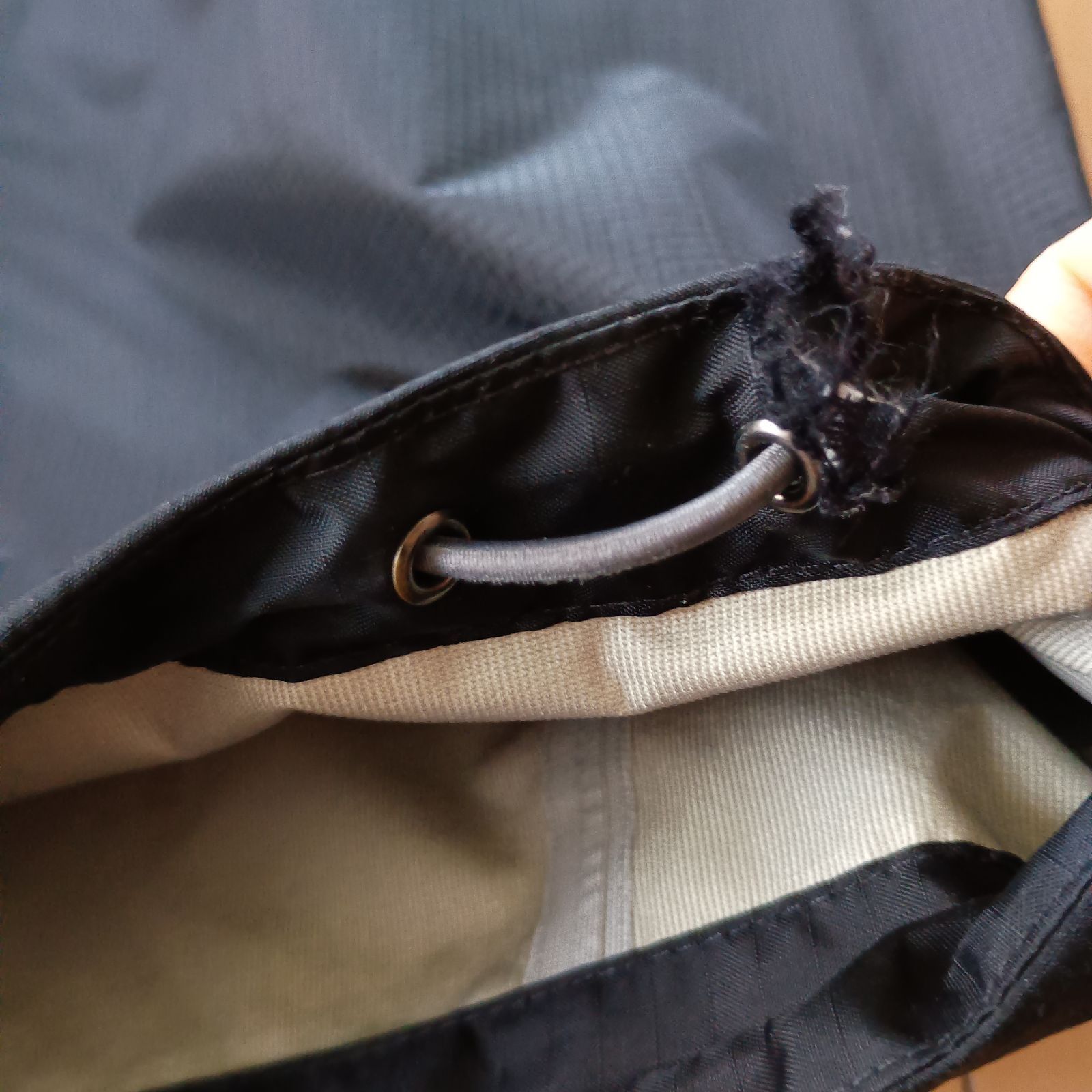 アウトドアウェア