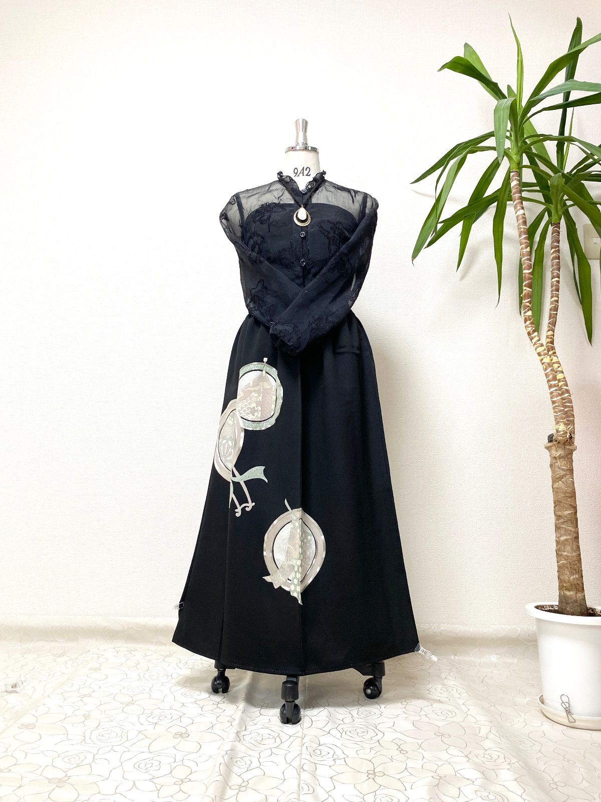 セレブ着物スカートフリーサイズ1点物黒留袖着物リメイクウエストゴムロングスカートフリーサイズ