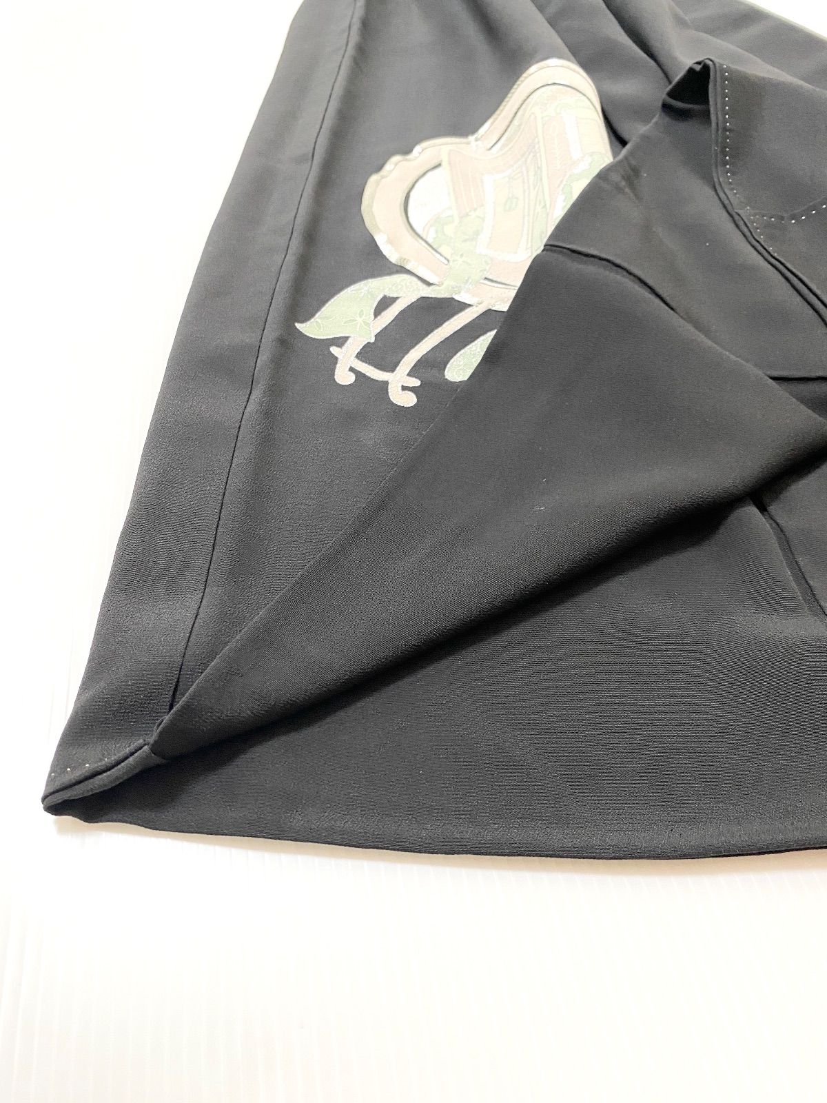 セレブ着物スカートフリーサイズ1点物黒留袖着物リメイクウエストゴムロングスカートフリーサイズ みハンドメイドNO.6013