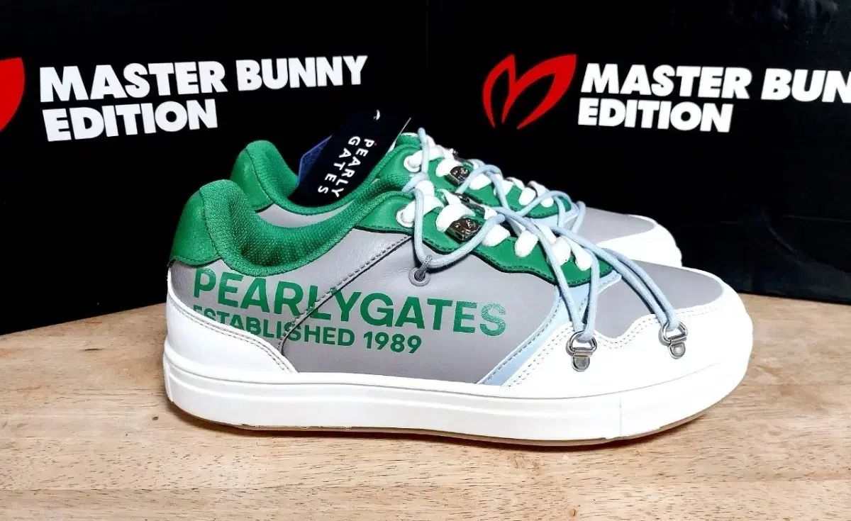 PEARLY GATES レディースゴルフシューズ